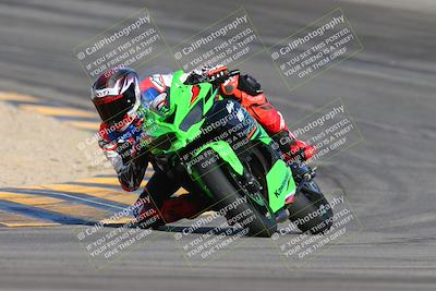 media/Nov-15-2024-CVMA Friday Practice (Fri) [[b142d29251]]/4-Group 4 and Trackday/Session 2 (Turn 10)/